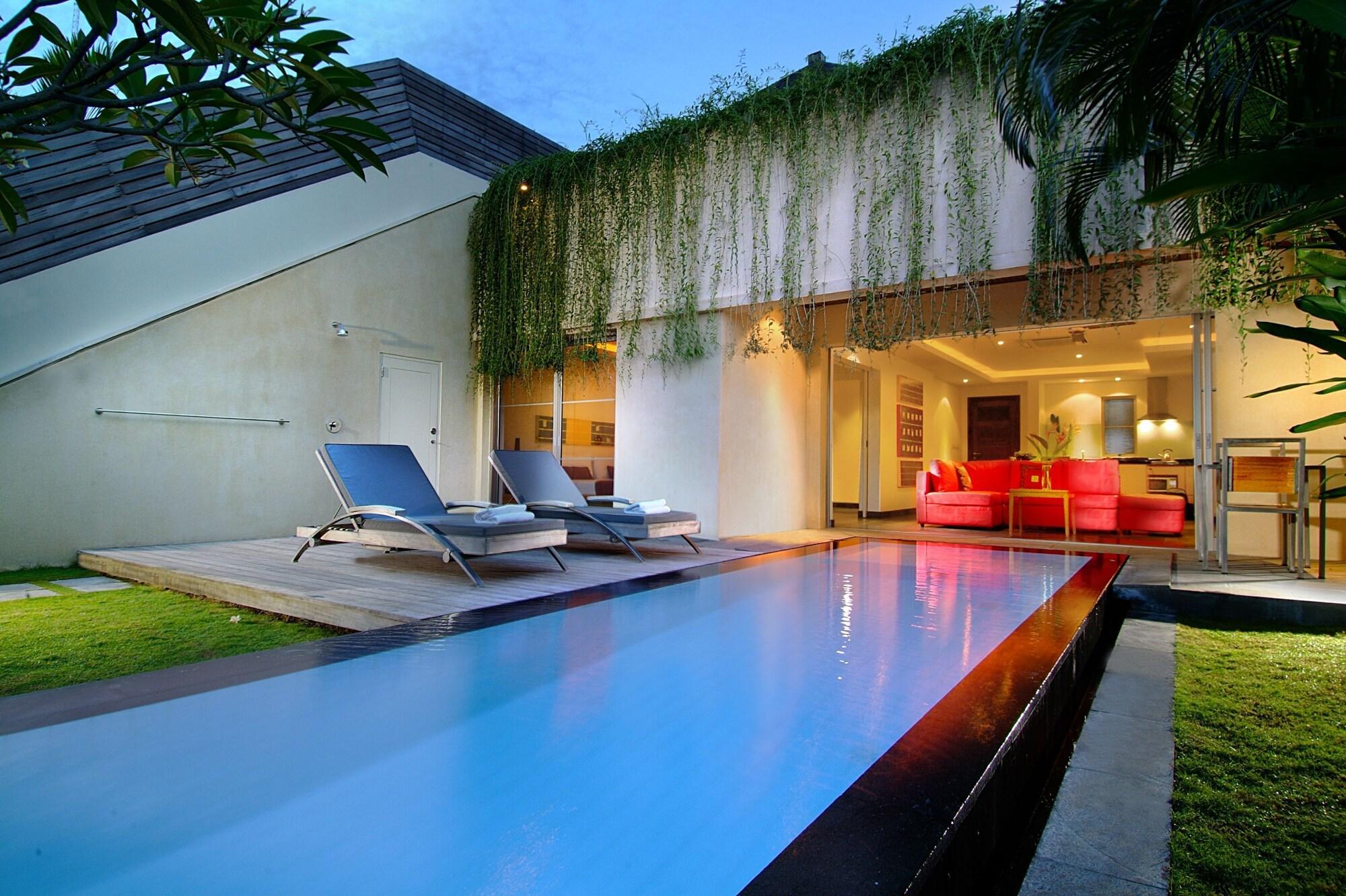 Bali Island Villas And Spa Seminyak Exterior photo