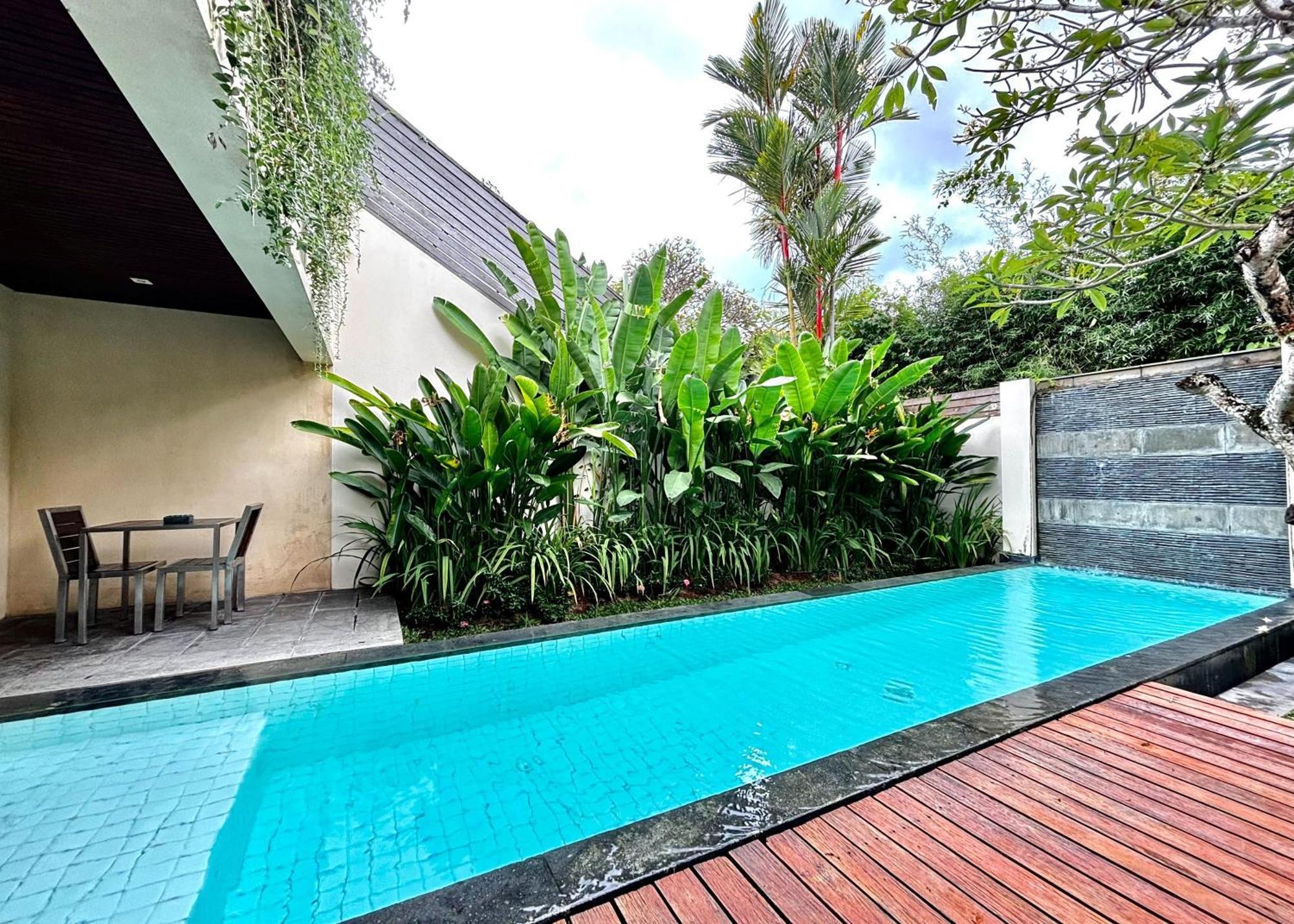 Bali Island Villas And Spa Seminyak Exterior photo