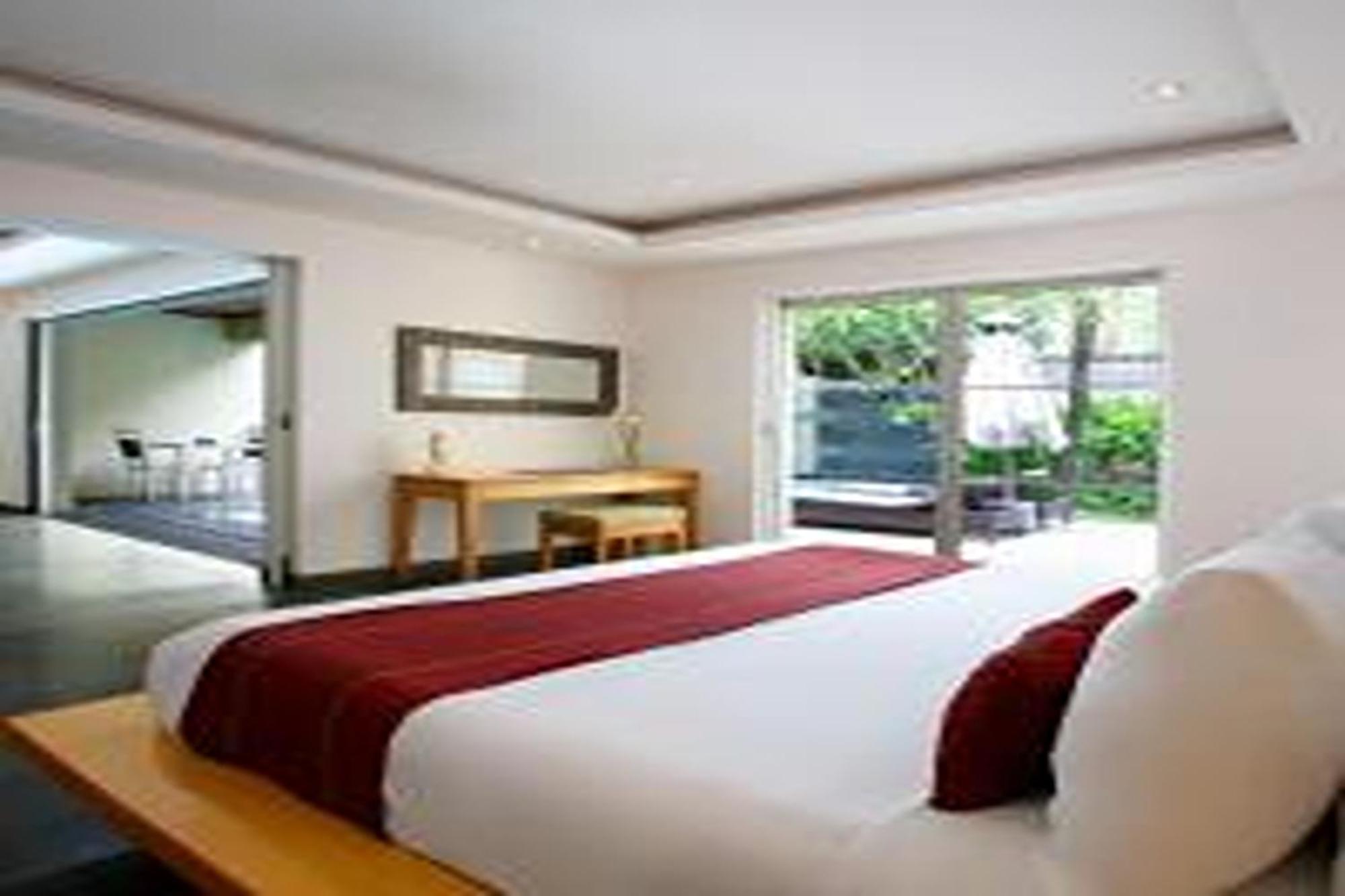 Bali Island Villas And Spa Seminyak Exterior photo